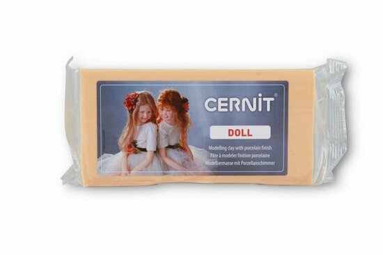 Cernit Doll &ndash; foto van polymeerklei